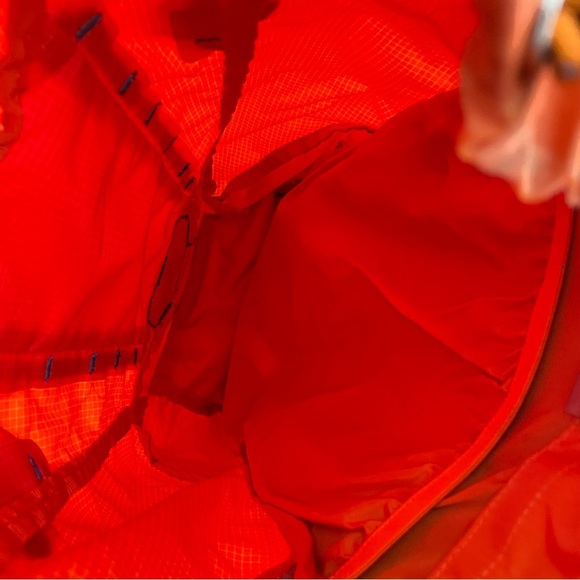 MEC AlpineLite 24 Backpack - Picture 9 of 9